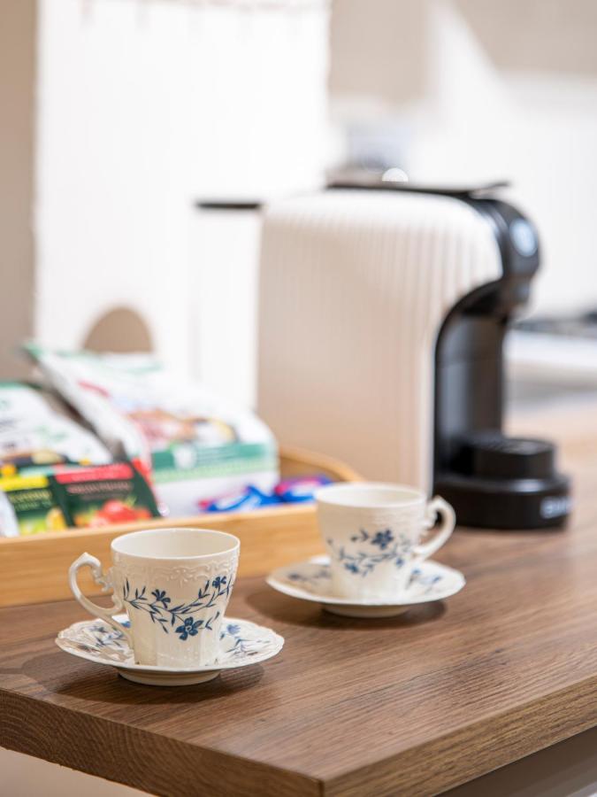 Reggio Center Lovely Apartments 레조넬에밀리아 외부 사진